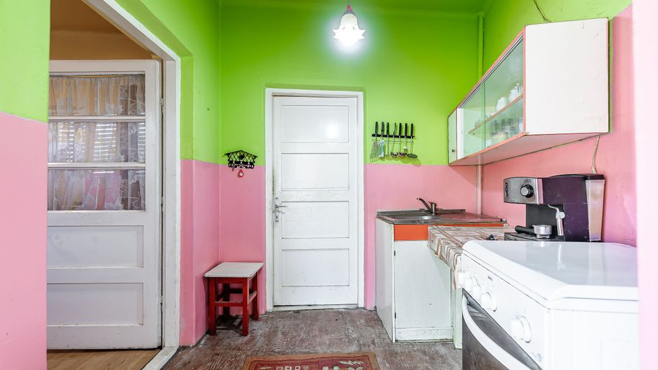 VANDUT! Casă  în Grădiște - Poză 12