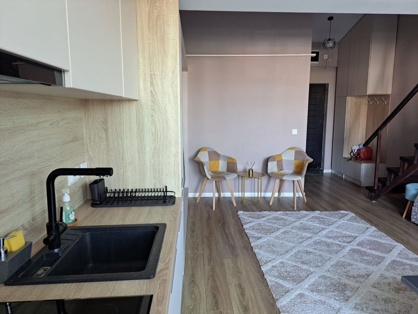 Apartament 2 camere tip penthouse 51 mp Tatarasi Cubis 450 euro - Poză 3