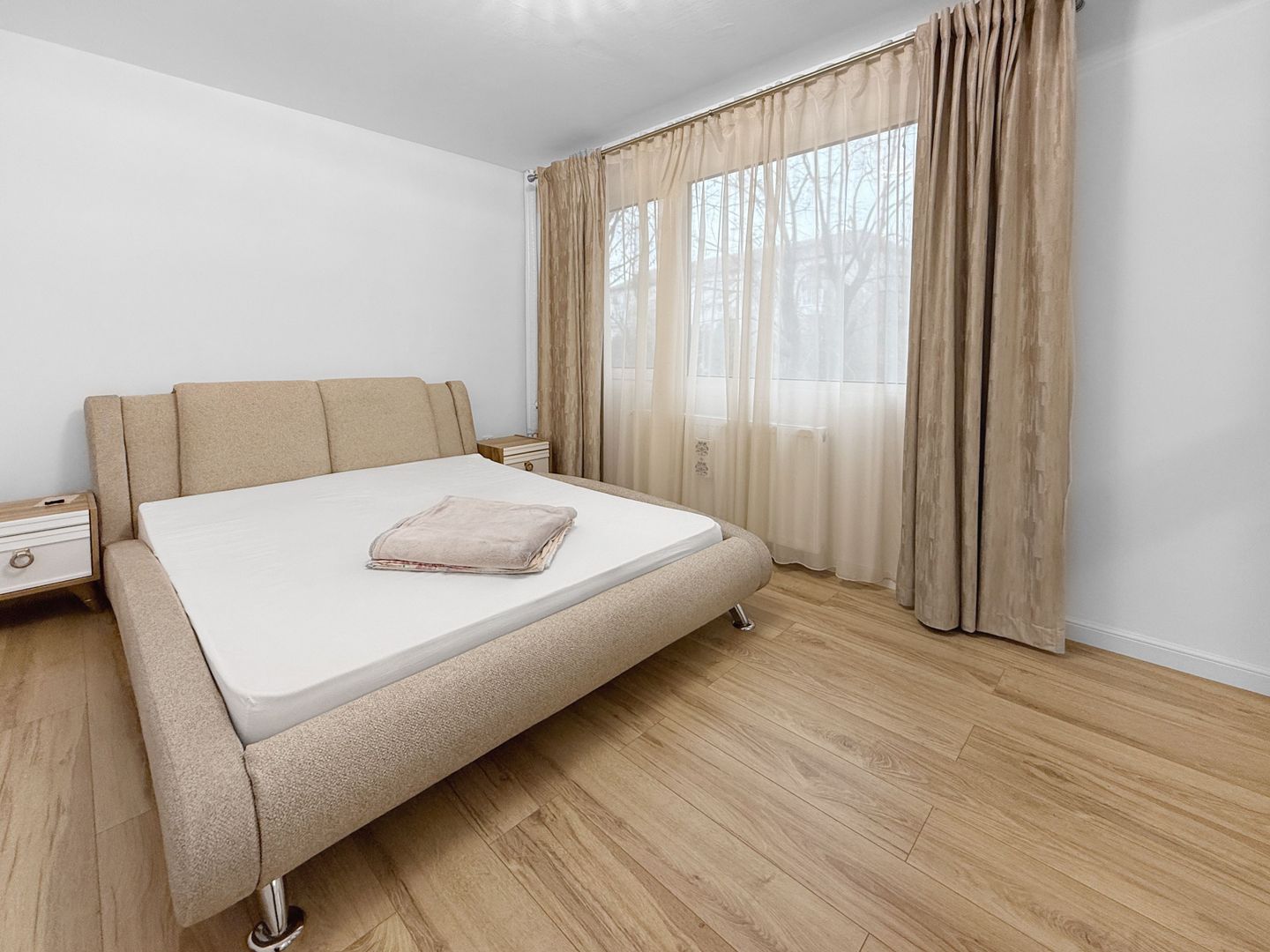Apartament 2 camere ,zona Medicina. - Poză 3
