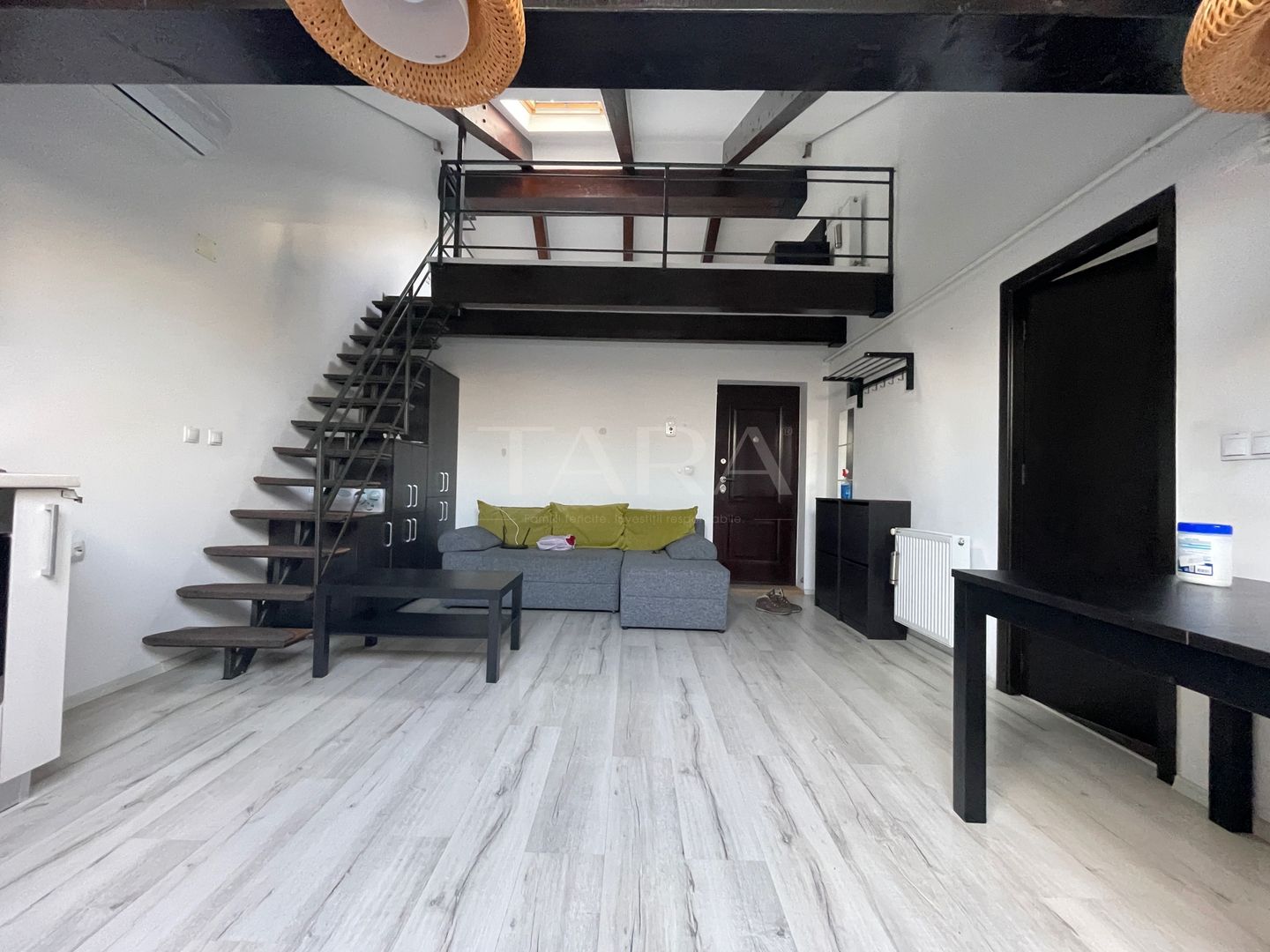 Apartament tip loft, 34 mp, parcare subterană, Între Lacuri. - Poză 1