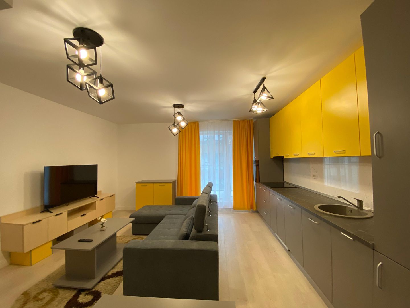 2 camere Pipera Loc de parcare inclus - Poză 2