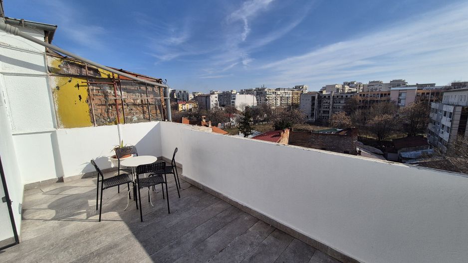 Apartament cu 3 camere - Unirii - Poză 13