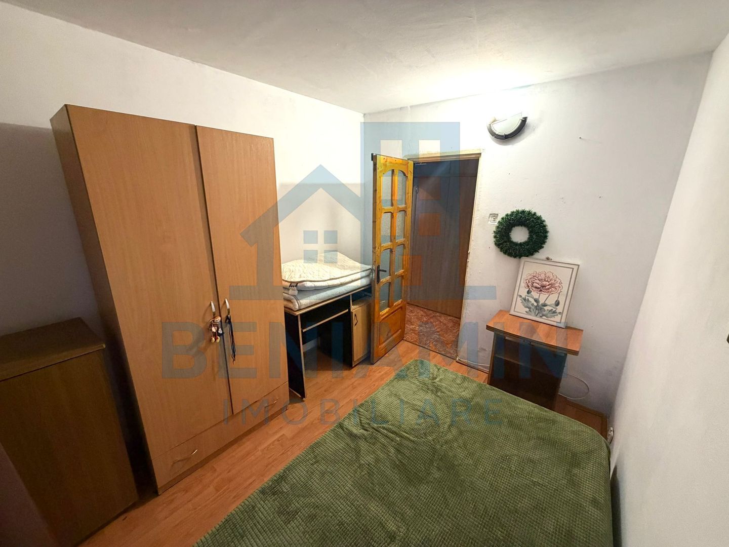 3 camere - parter - 55mp - centrala proprie - Craiovita - Materna - Poză 4