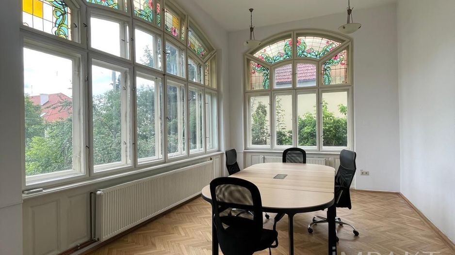 Casa superba ideala sediu firma  ! - Poză 2