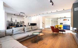 COMISION 0% - Vila eleganta P+2E 380 mp utili, teren 470mp, lac propriu + ponton - Poză 7