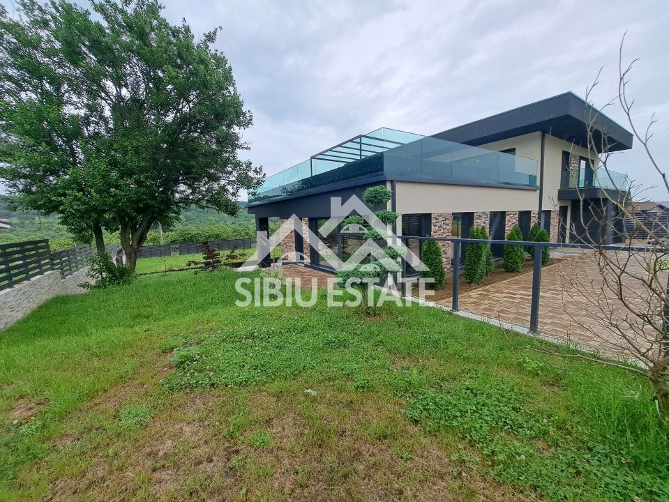 Casa Sibiu Cisnadioara, garaj, piscina, terase panoramice - Poză 25