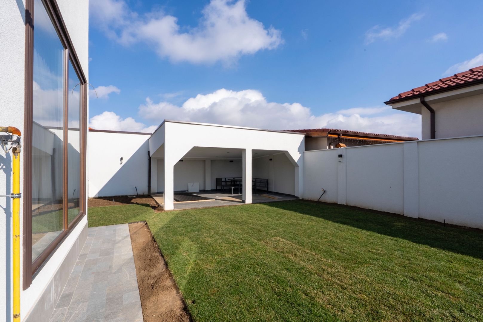 Casa lux Santandrei 3 dormitoare 2 bai 2 terase 2 bucatarii - Poză 19