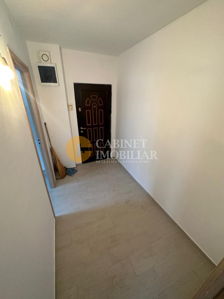 Etaj 2 apartament cu 2 camere 54mp renovat zona Tatarasi-Dispecer - Poză 7