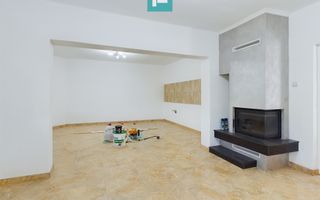 Casă tip duplex cu teren generos în Dezna - Poză 3