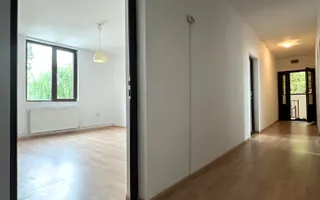 Casă complet renovată cu 4 camere și garaj generos Băneasa, Sector 1 - Poză 16