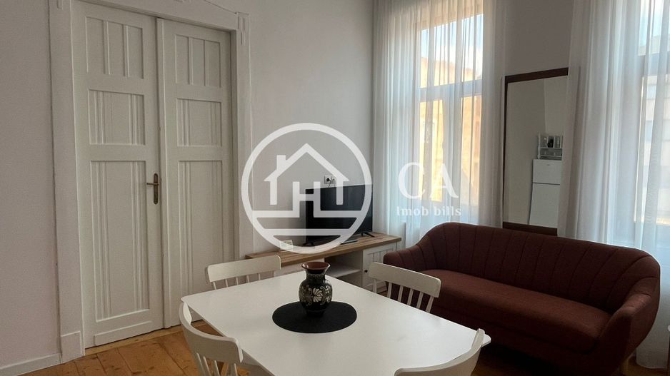 Apartament de închiriat cu 3 camere în zona ultracentrală, Oradea - Poză 4