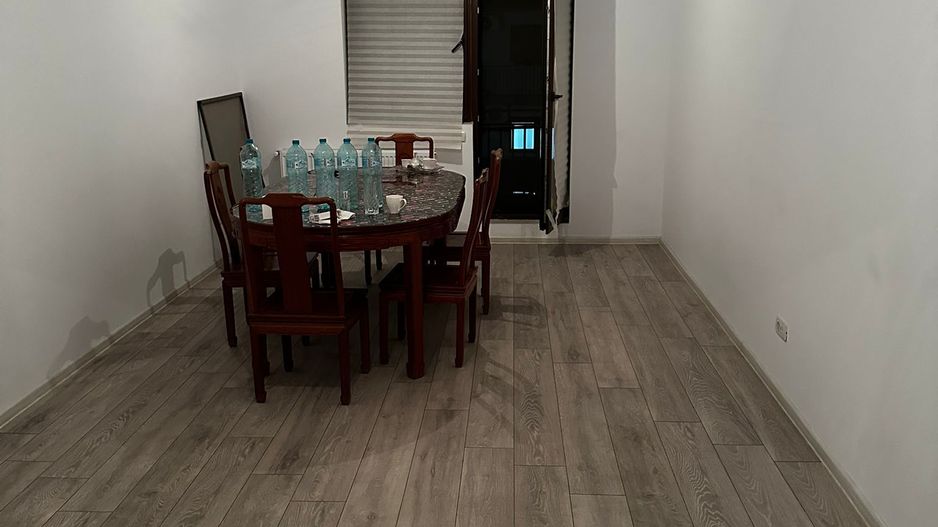 Apartament 3 camere spațios, finisat modern. - Poză 2