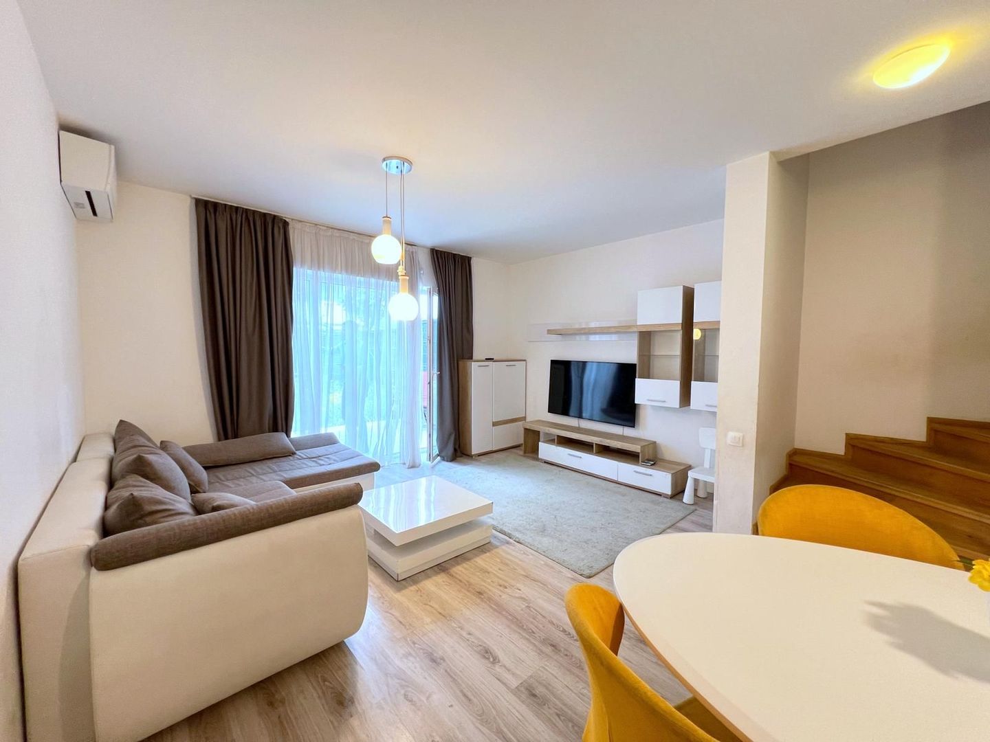 Vila spațioasă 5 camere și grădină | Pipera - Scoala Americana - Poză 1