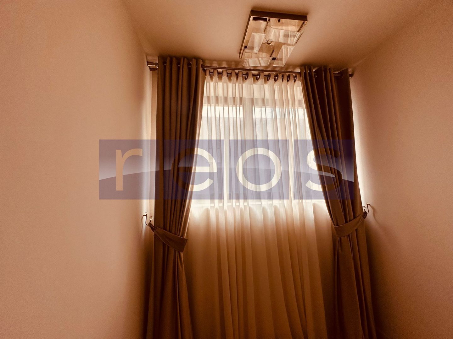 VILA DE LUX | BUFTEA LAC | 8 CAMERE - Poză 34