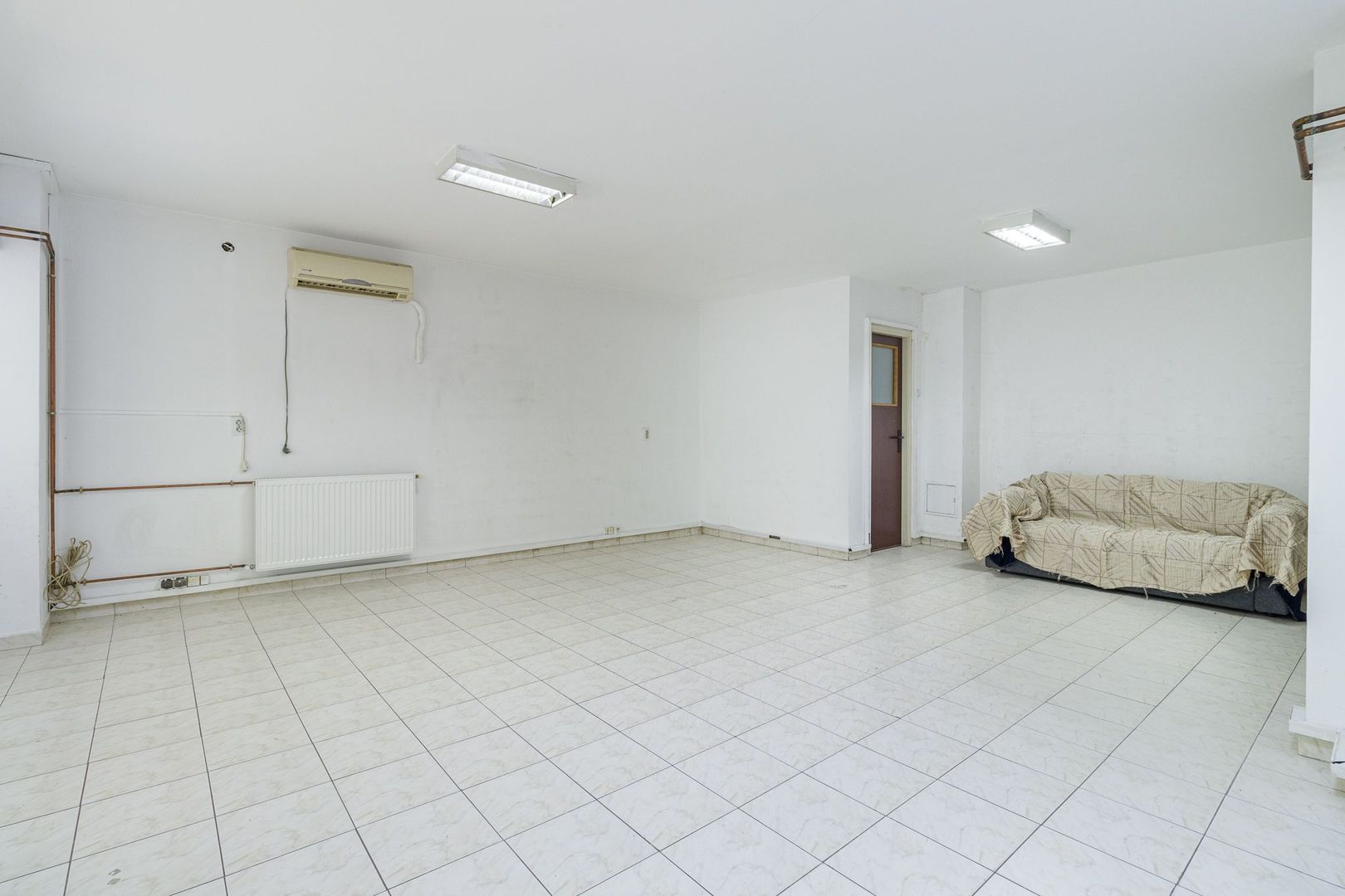 Spatiu comercial Crangasi - Poză 4