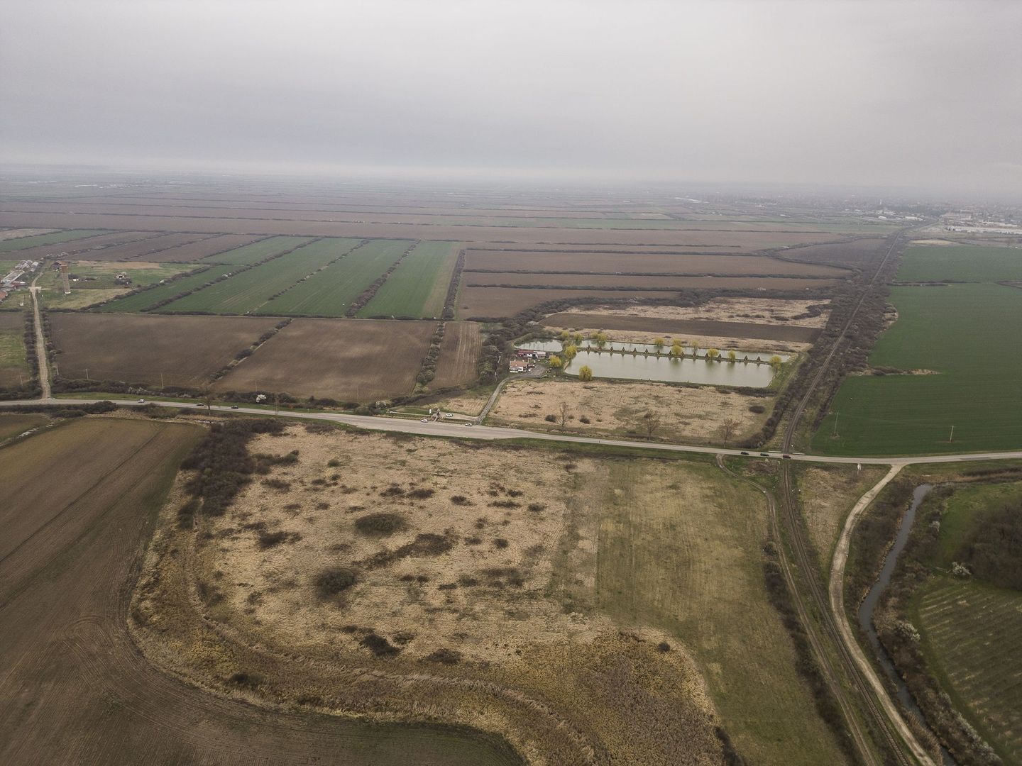 Teren extravilan in Ineu - Poză 14