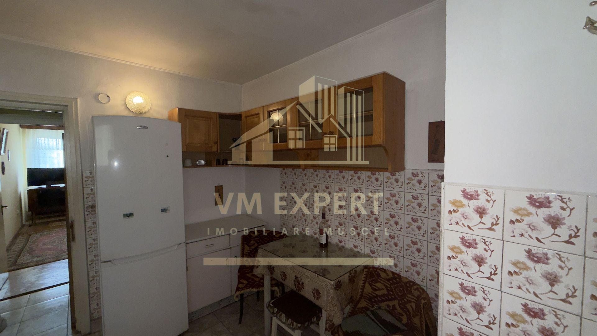 APARTAMENT 2 CAMERE ETAJ 4 ZONA ULTRACENTRALĂ CAMPULUNG - Poză 29