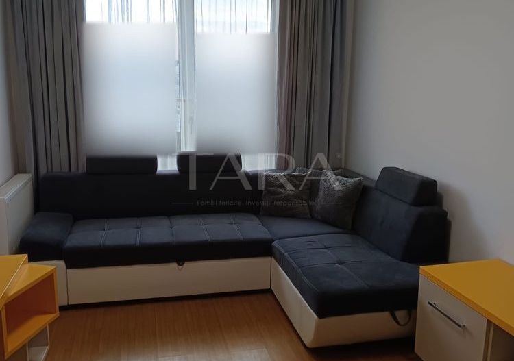Apartament cu 1 cameră, balcon și parcare opțională. - Poză 1