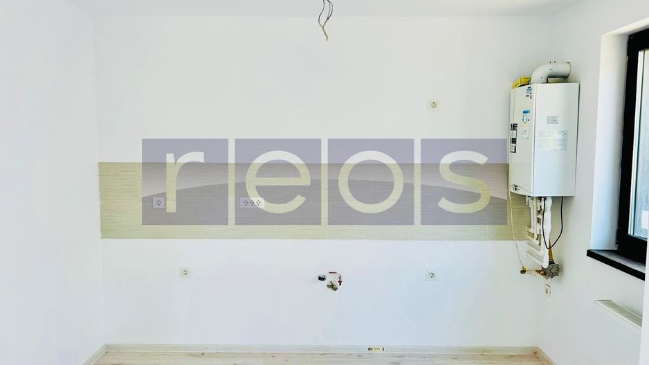 VILA DE VANZARE CORBEANCA 450 MP 6 CAMERE - Poză 10