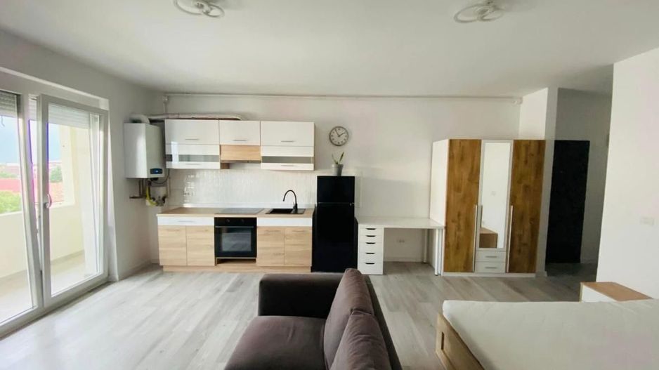 Giroc | 1 Camera | Mobilat si Utilat | Loc de parcare - Poză 2