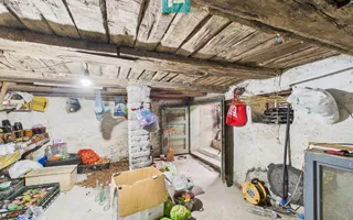 Casă renovată în localitatea Lazuri, Arad - Poză 19
