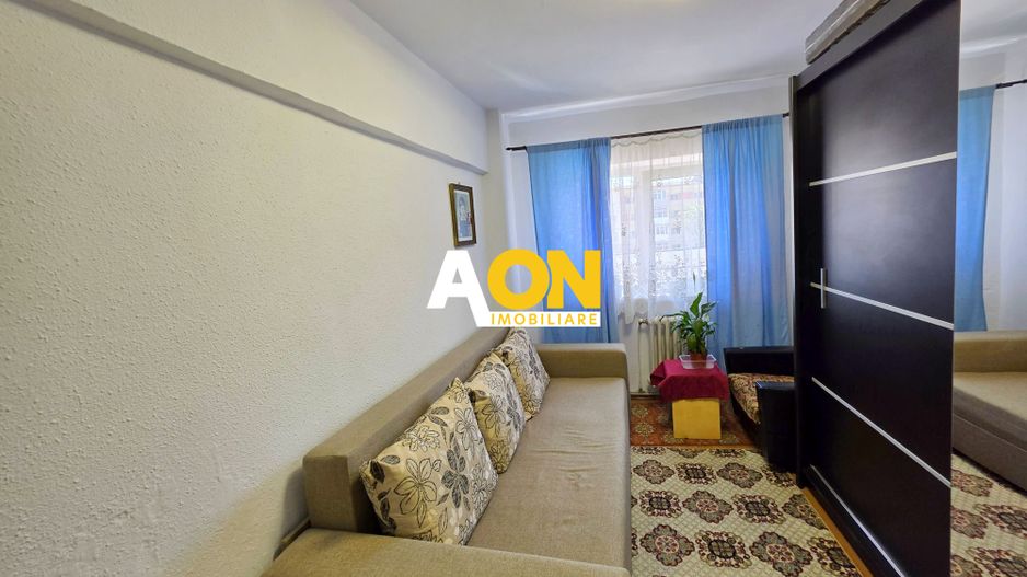 Apartament 3 camere, 65 mp utili, 2 bai, etaj 2, Cetate, zona Stadion - Poză 7