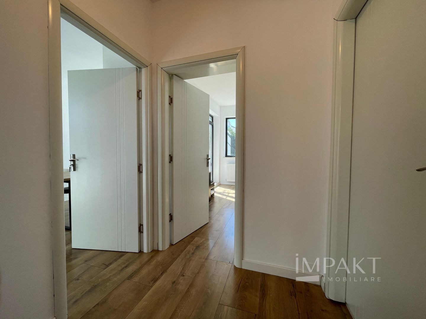 Spațiu Birouri cochet în cartierul Andrei Mureșanu - Poză 4