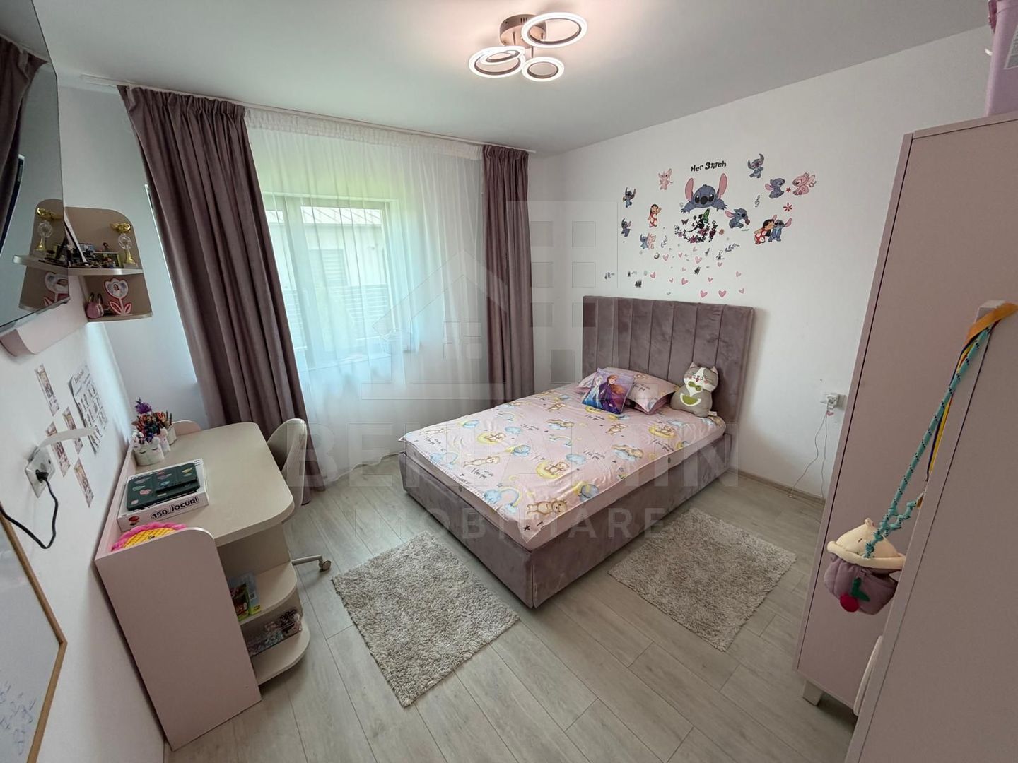 Casa-3 Dormitoare-2 Bai-Teren 400mp-Aeroport-Mobilata-Utilata-Moderna - Poză 4