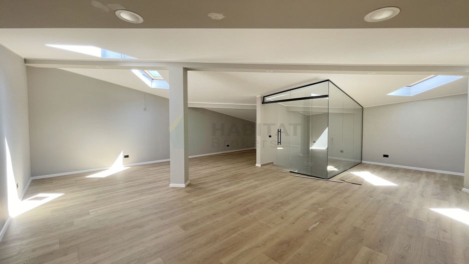 Vila individuala 5 camere Tunari 1 Decembrie - Poză 14