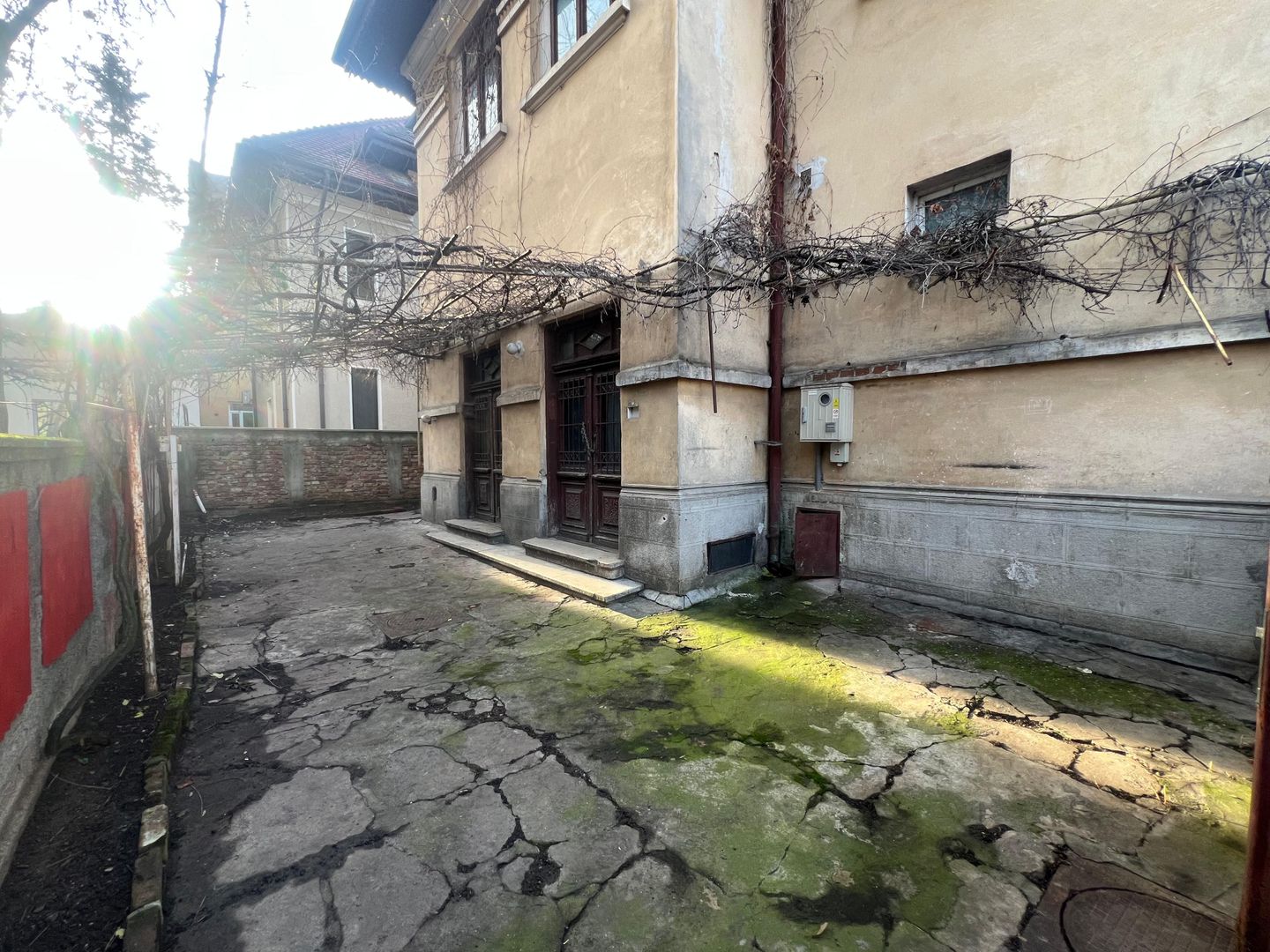 Casa individuala de vanzare Piata Victoriei POTENTIAL INVESTITIONAL - Poză 4