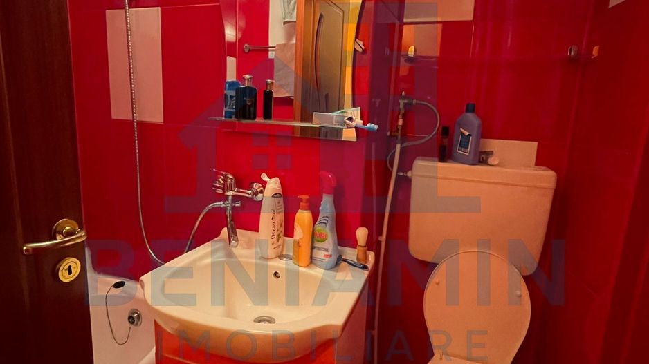 Apartament 2 camere - centrala - mobilat utilat etajul 3 zona Dacia - Poză 5