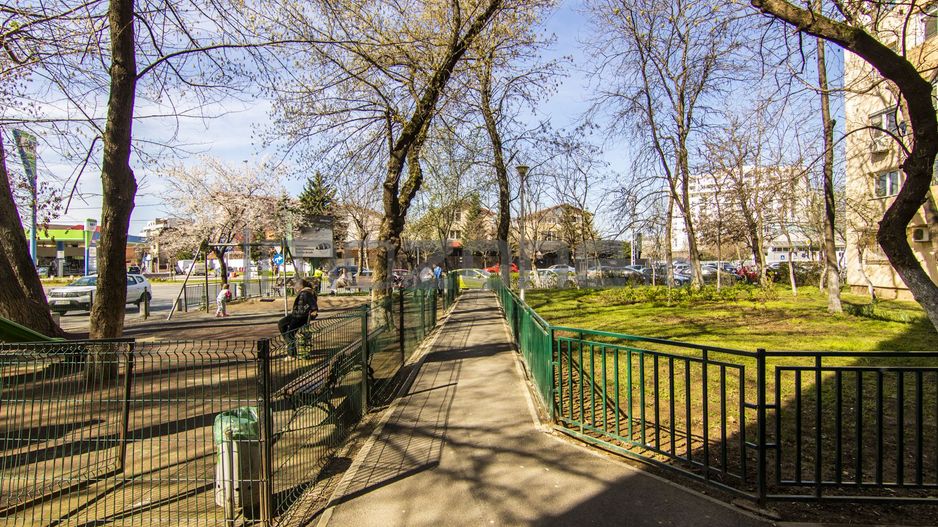 Apartament cu 2 camere în Drumul Taberei, Bucuresti - Poză 10