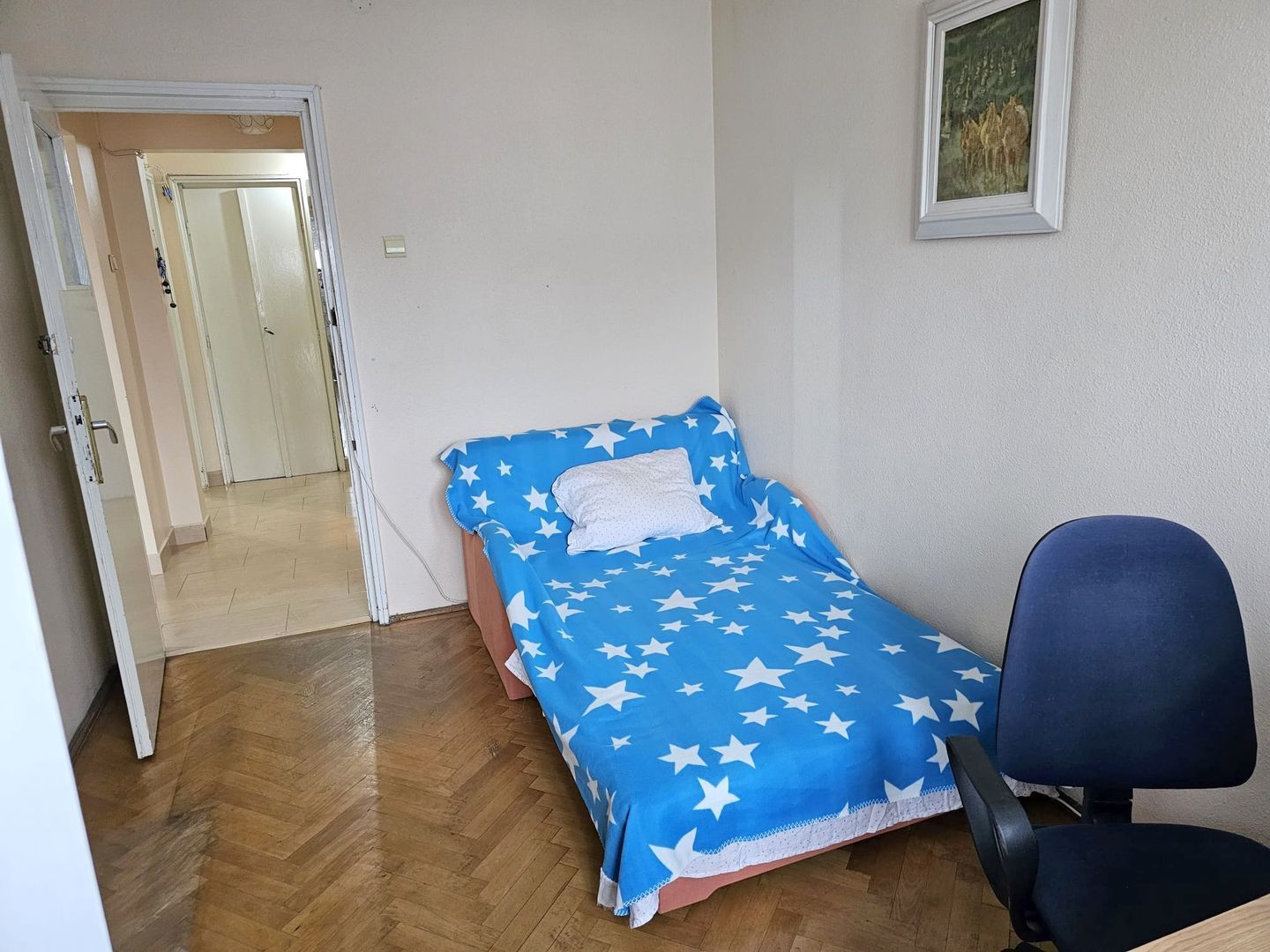 Apartament cu 3 camere, etaj intermediar - Piata Centrala - Poză 7