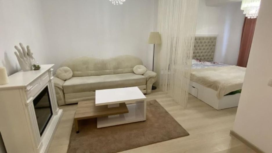 Studio de Lux, Bloc Nou, 5 min Metrou Dristor, PARCARE - Poză 1