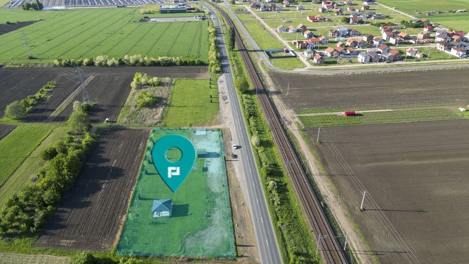 Închiriere platformă teren 4.000 mp Curtici - Poză 1