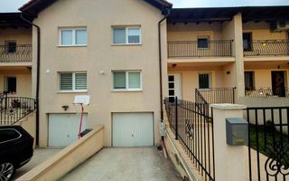 Casă tip înșiruit, D+P+M, 4 camere, garaj, 214 mp teren, zona Centru - Poză 1