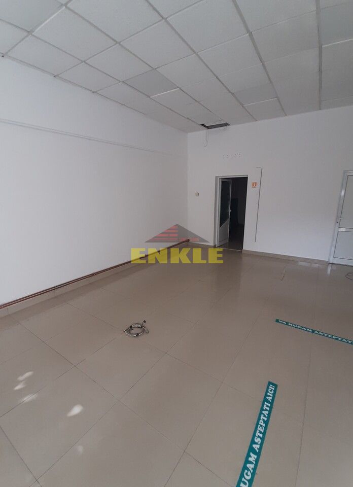 Spatiu comercial de inchiriat, 80 mp - zona Magazin Elvila - Poză 1