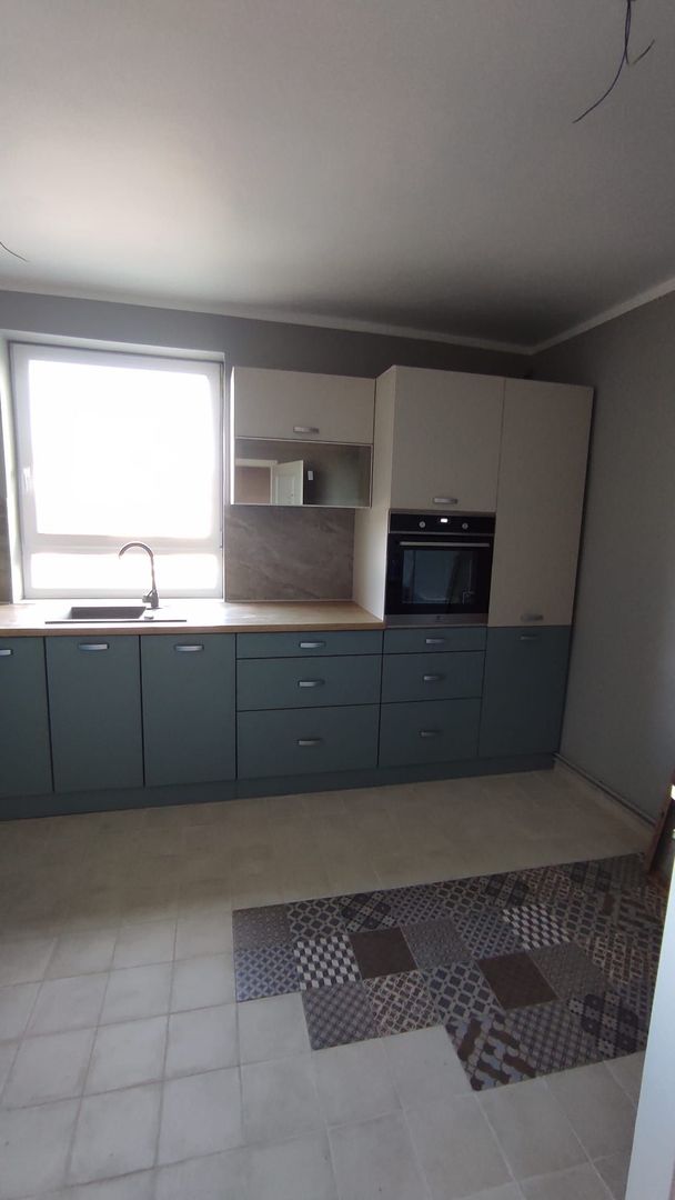 Apartament cu 3 camere  in zona centrala a Brasovului - Poză 10