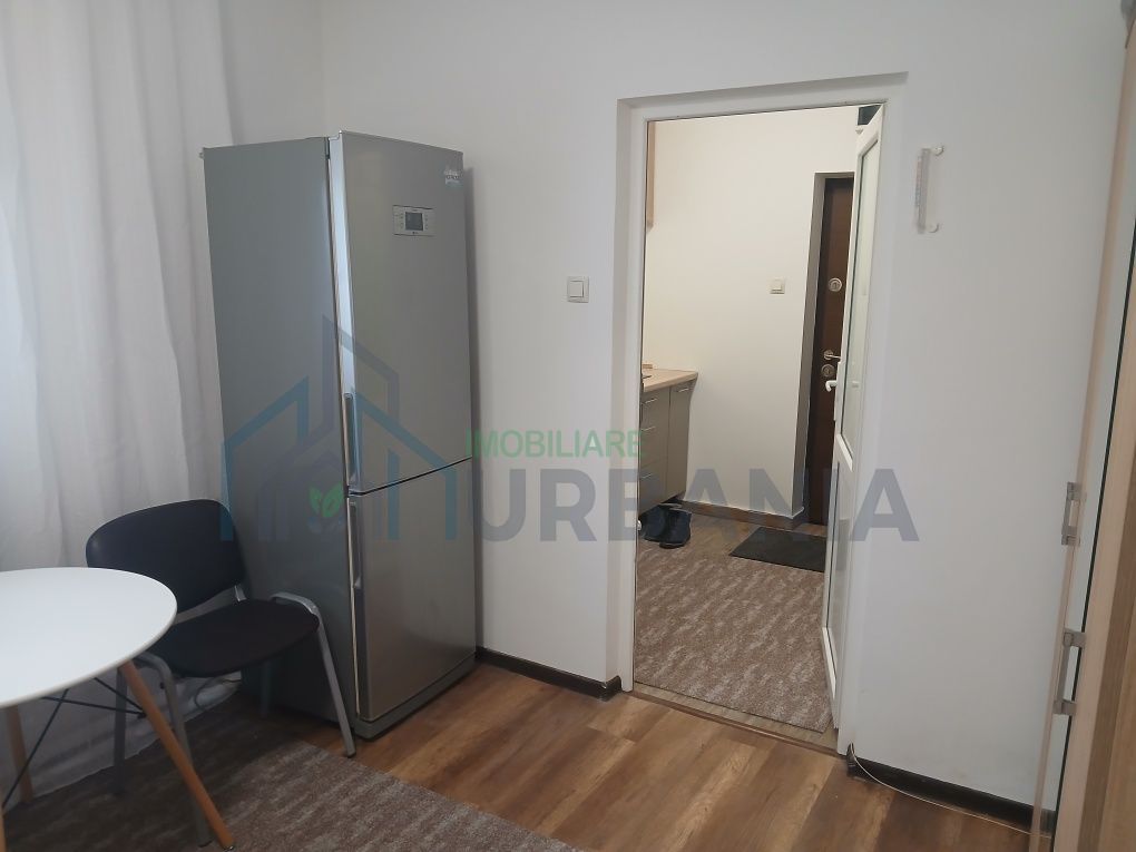 Inchiriez garsoniera zona Alexandru 1500lei - Poză 6