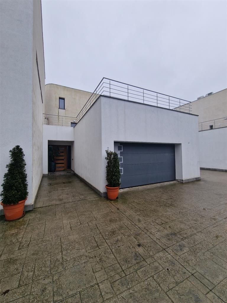 Vila cu Piscina & Garaj | Pipera | Erou Iancu Nicolae - Poză 11