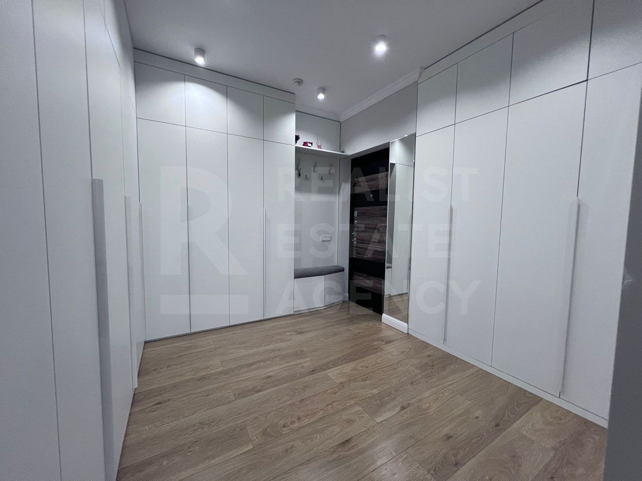 Chirie, apartament, 3 camere, strada Petru Rareş, Centru - Poză 7