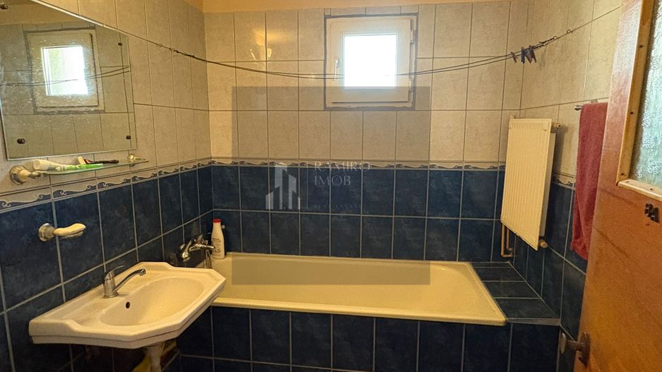 Apartament 3 camere decomandat -10 minute de metrou Aparatorii Patriei - Poză 12