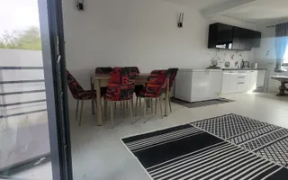 Casa Mogosoaia, constructie noua, 3 bai, zona in dezvoltare, vecini civilizati - Poză 15