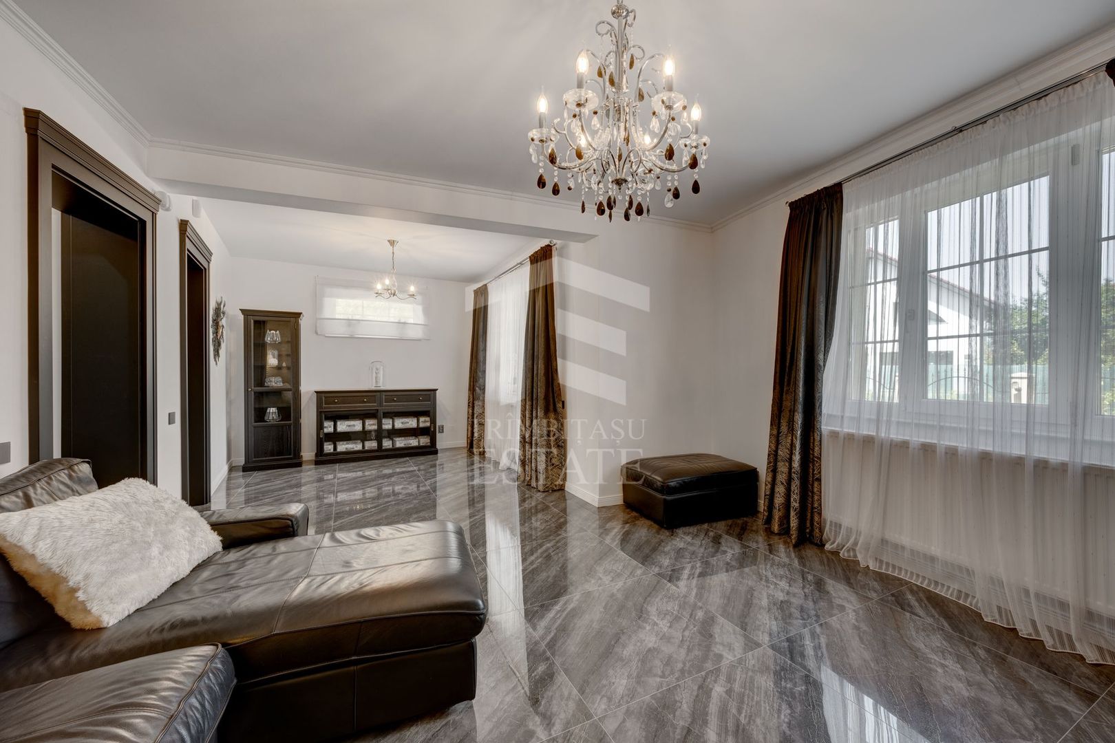 Pipera Henri Coanda Vila Premium - Poză 14