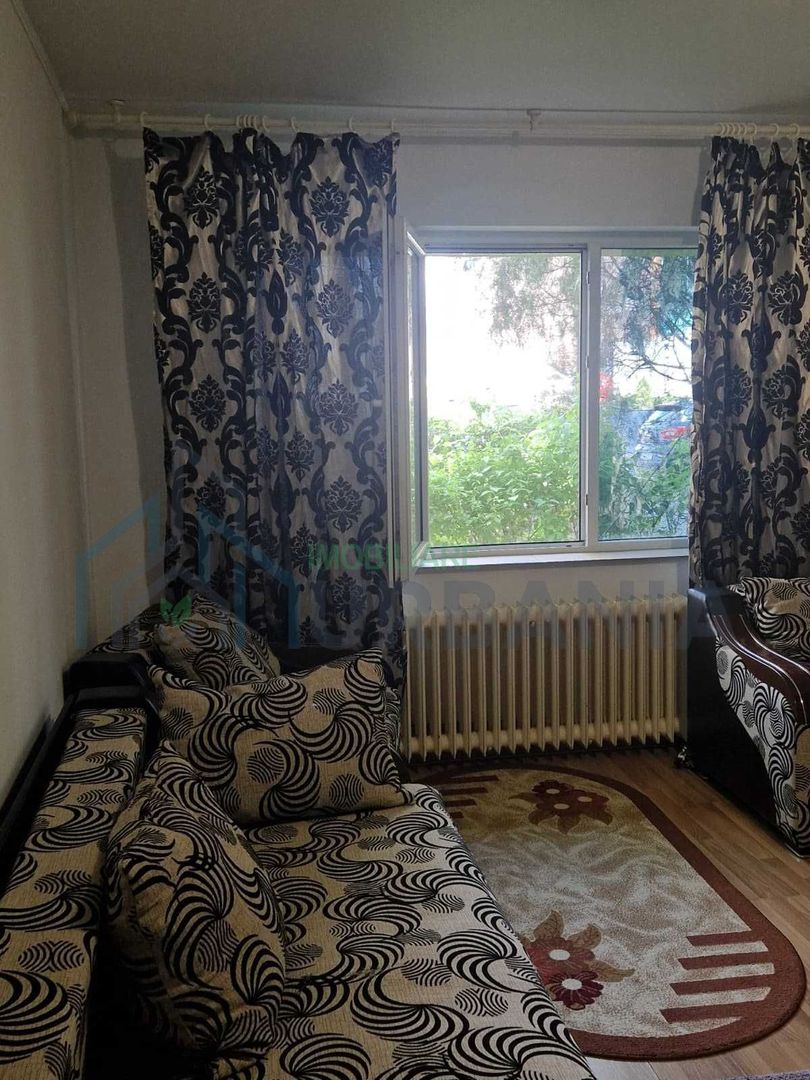 Apartament 2 camere, 48 mp, Podu Roș – vedere Palas Campus – parcare rezervată – izolat termic - Poză 2