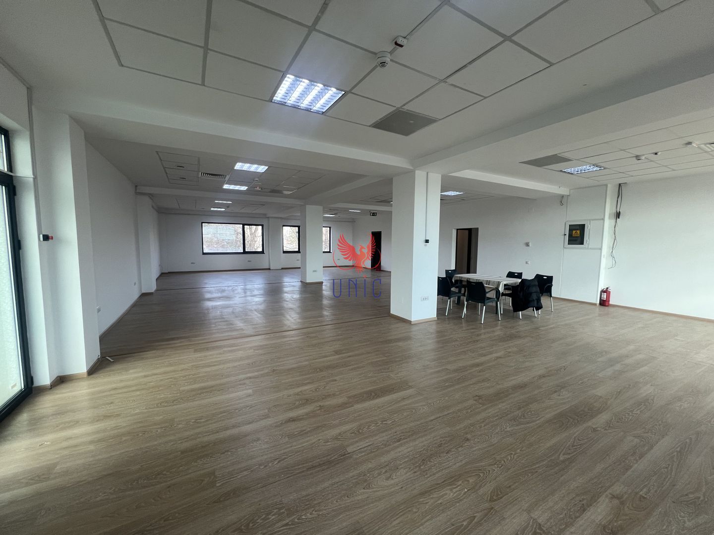 Spatiu Comercial / Birouri Central - Poză 12