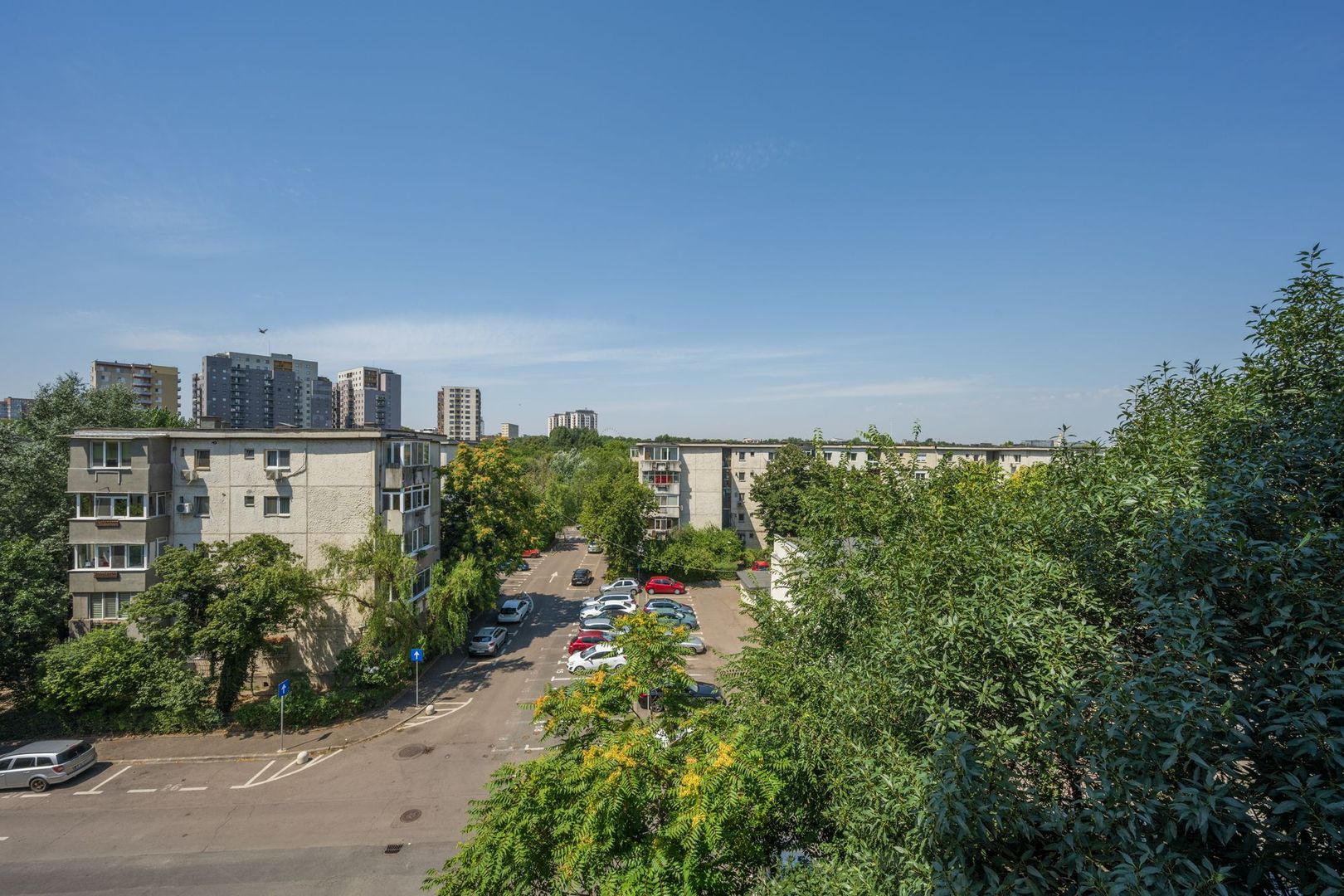 RARITATE la vânzare - 3 camere, etaj 4, Calea Vacaresti-Mall Sun Plaza - Poză 24