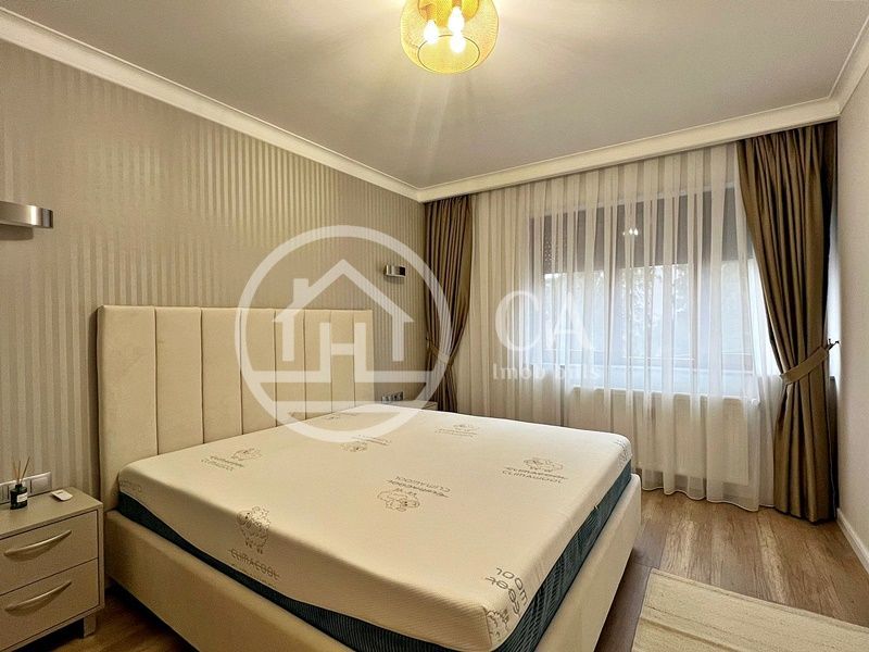 Apartament de închiriat cu 3 camere în zona ULTRACENTRALĂ, Oradea - Poză 11