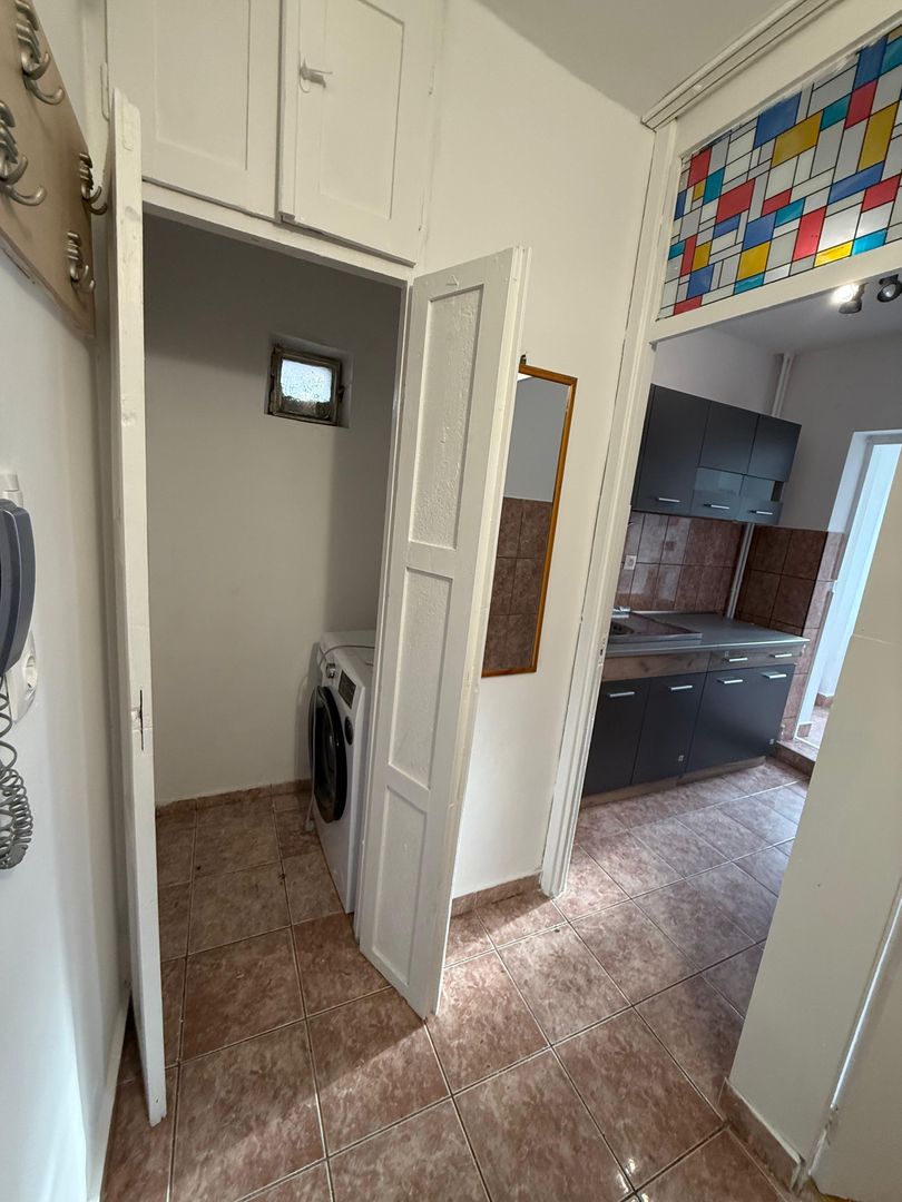 Chirie, apartament, 1 camera, 30 mp, Traian Lalescu Oradea. 250 E/lună - Poză 6