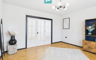 Apartament modern situat central în Oradea - Poză 12